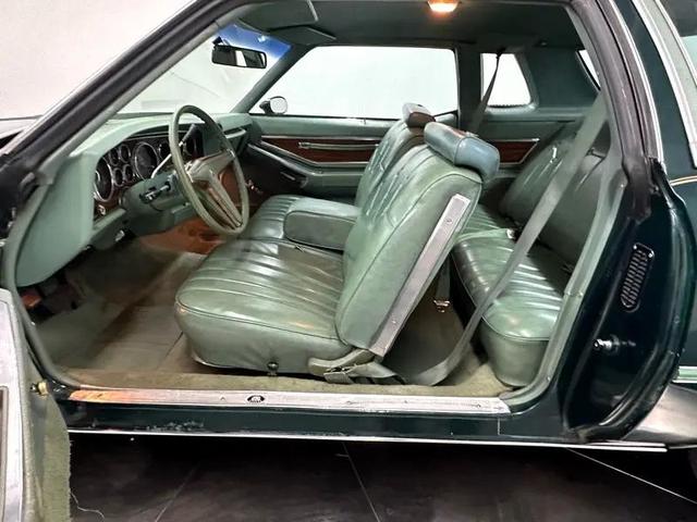 Photo of 1977 Green Pontiac Grand Prix