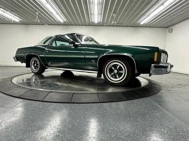 Photo of 1977 Green Pontiac Grand Prix