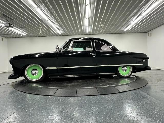 Photo of 1950 Black Ford Custom