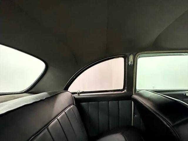 Photo of 1950 Black Ford Custom
