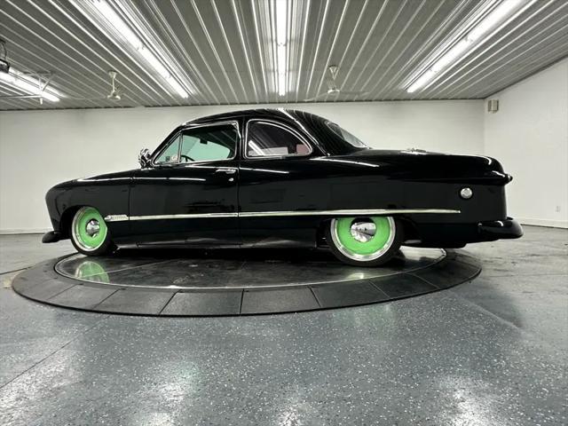 Photo of 1950 Black Ford Custom