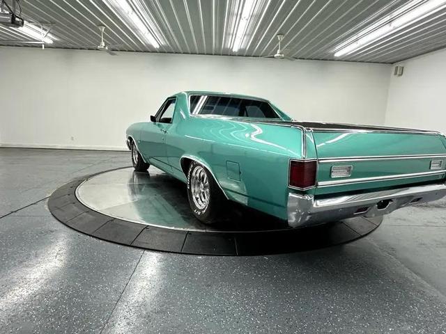 Photo of 1971 Teal Chevrolet El Camino