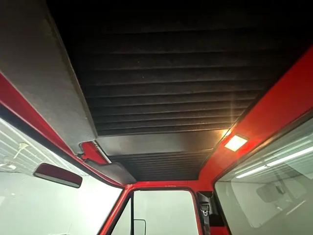 Photo of 1976 Red Ford F-250