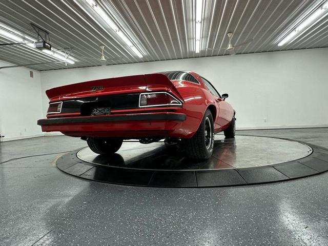 Photo of 1977 Red Chevrolet Camaro