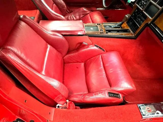 Photo of 1988 Red Chevrolet Corvette