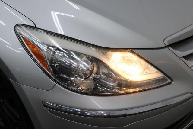 Photo of 2012 Platinum Metallic Hyundai Genesis