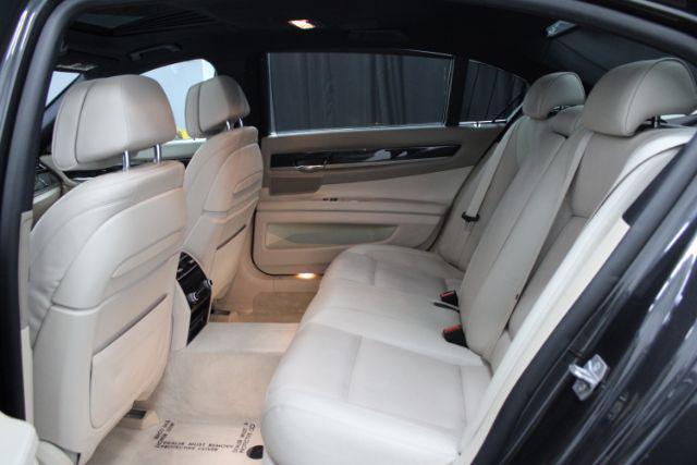 Photo of 2015 Graphite Grey BMW 750