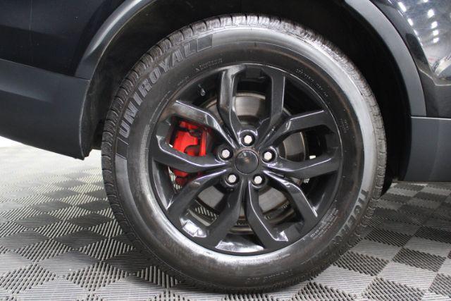 Photo of 2020 Narvik Black Land Rover Discovery