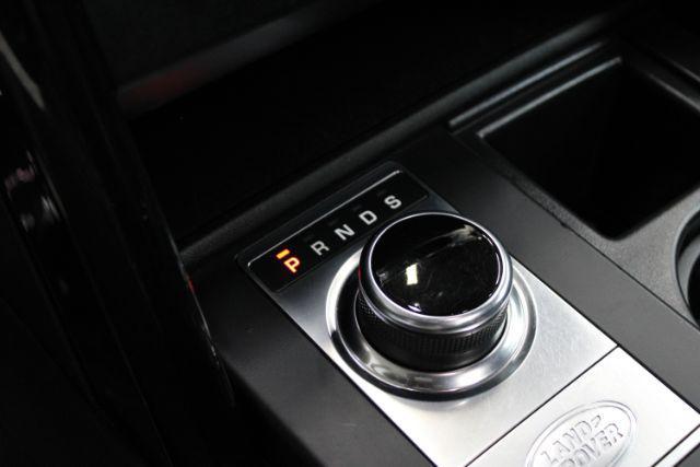 Photo of 2020 Narvik Black Land Rover Discovery