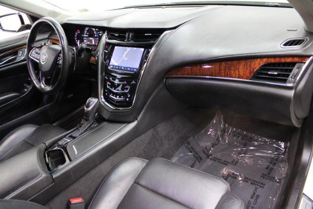 Photo of 2014 White Diamond Tricoat Cadillac CTS