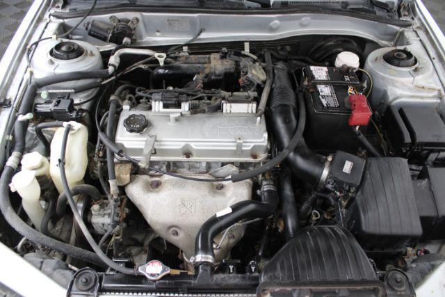 Photo of 2003 Sterling Silver Metallic Mitsubishi Galant