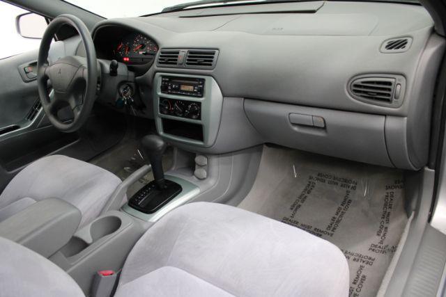 Photo of 2003 Sterling Silver Metallic Mitsubishi Galant
