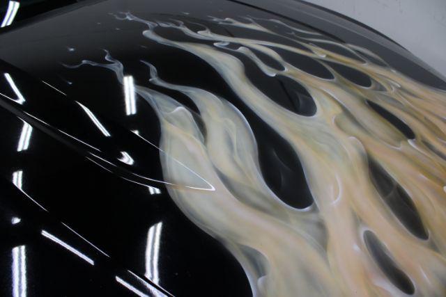 Photo of 2010 Black Ford Mustang