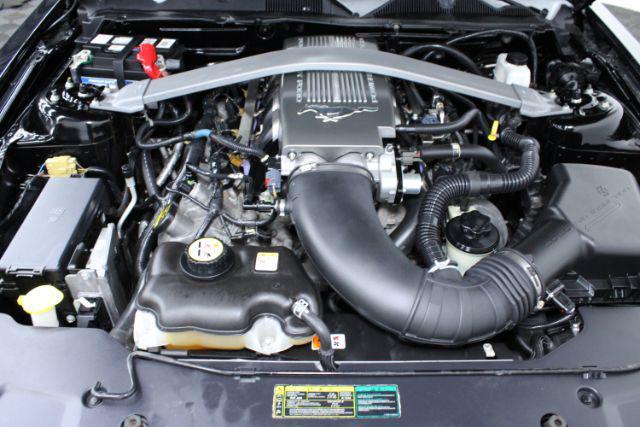 Photo of 2010 Black Ford Mustang
