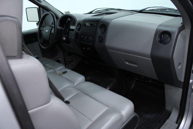 Photo of 2008 Silver Clearcoat Metallic Ford F-150