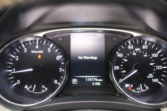 Photo of 2015 Cayenne Red Nissan Rogue