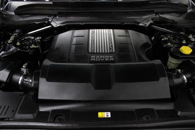 Photo of 2014 Santorini Black Metallic Land Rover Range Rover