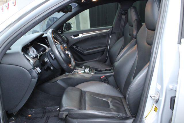 Photo of 2014 Ice Silver Metallic Audi S4
