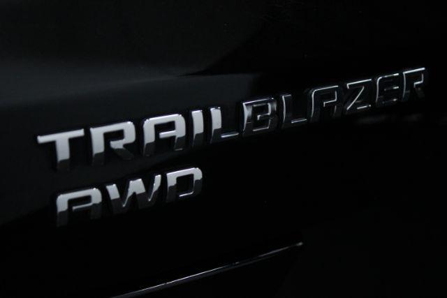Photo of 2021 Mosaic Black Metallic Chevrolet Trailblazer