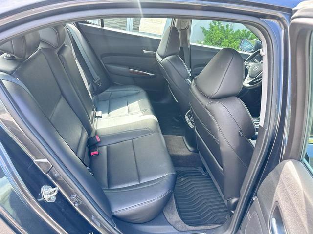Photo of 2015 GREY Acura TLX