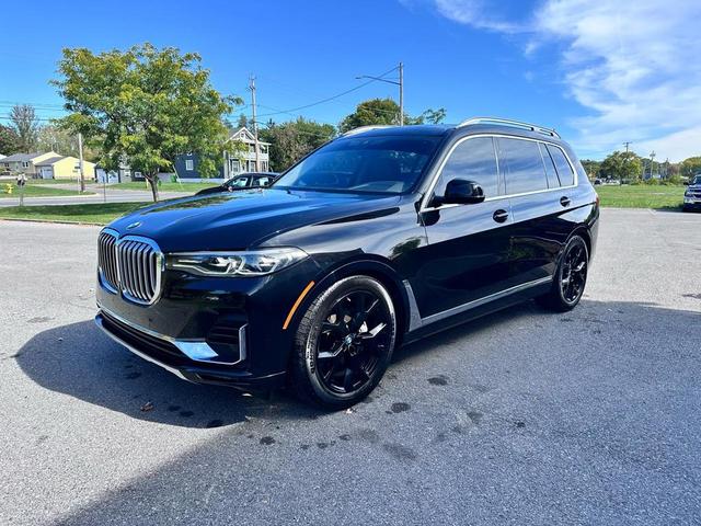 Photo of 2020 Black BMW X7