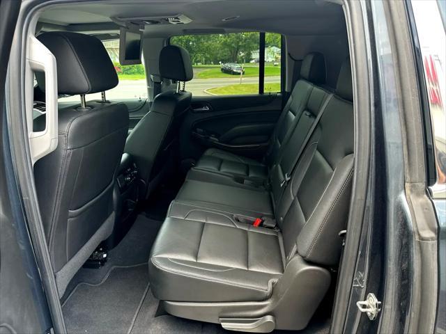 Photo of 2019 GREY Chevrolet Suburban