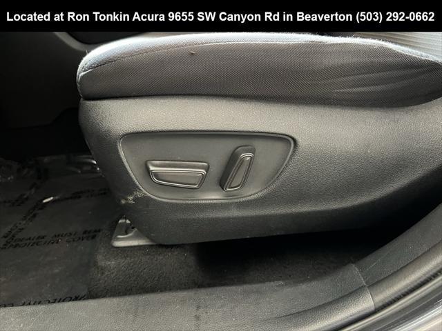 Photo of 2021 Magnetic Gray Metallic Toyota Highlander