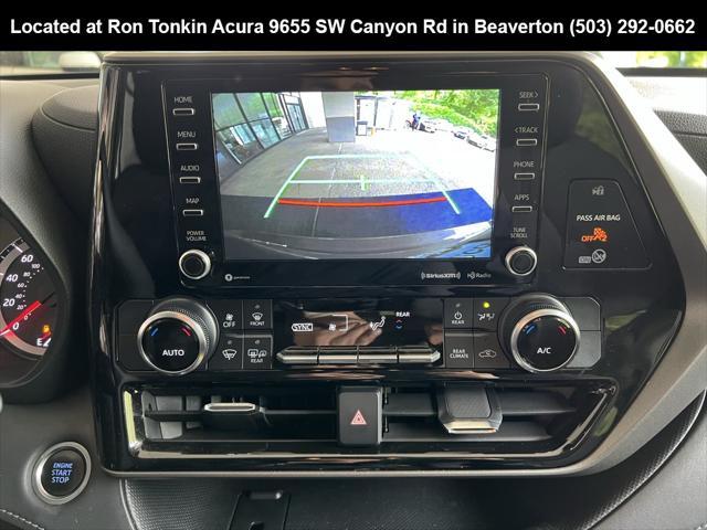 Photo of 2021 Magnetic Gray Metallic Toyota Highlander