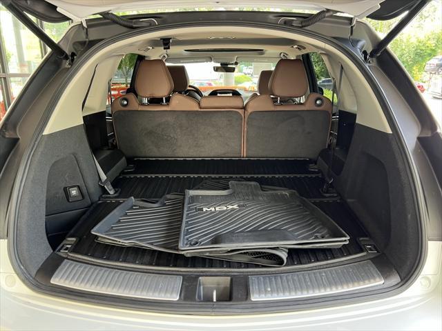 Photo of 2020 Platinum White Pearl Acura MDX