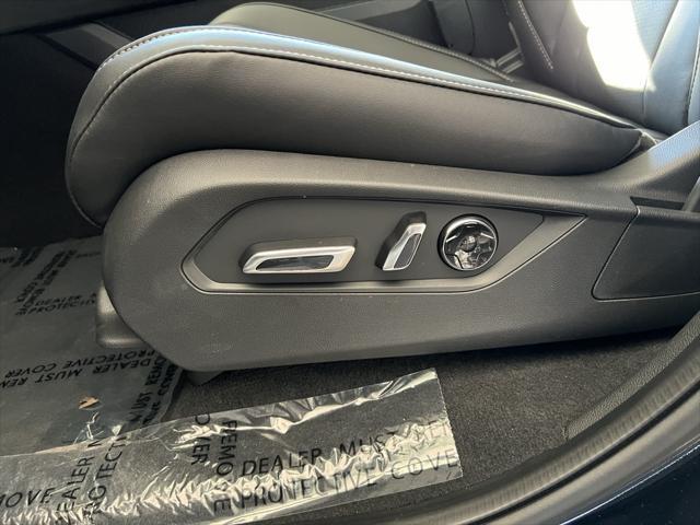 Photo of 2026 Majestic Black Pearl Acura MDX