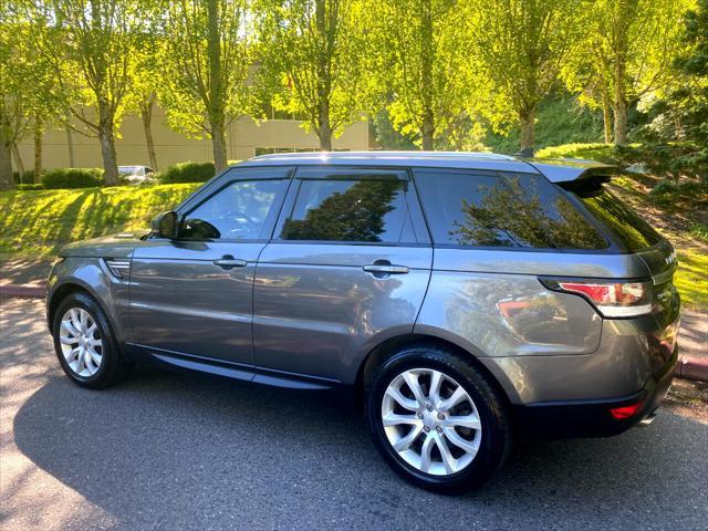 Photo of 2015 Gray Land Rover Range Rover Sport