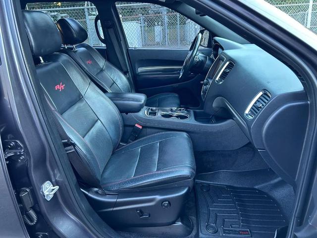 Photo of 2016 Granite Crystal Metallic Clearcoat Dodge Durango