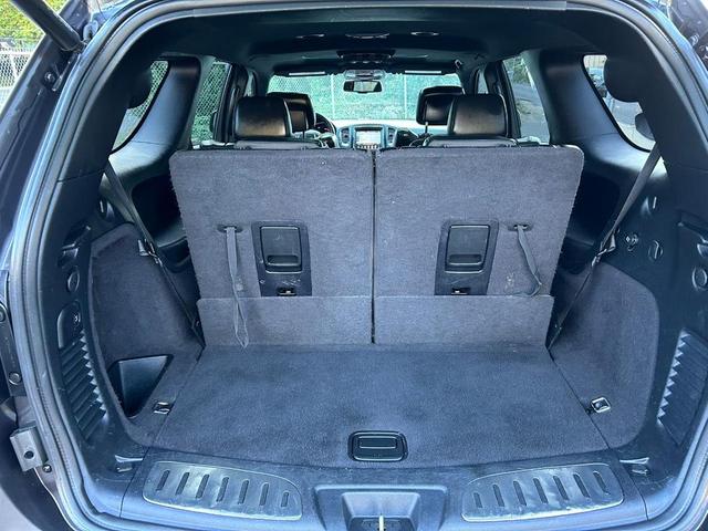 Photo of 2016 Granite Crystal Metallic Clearcoat Dodge Durango