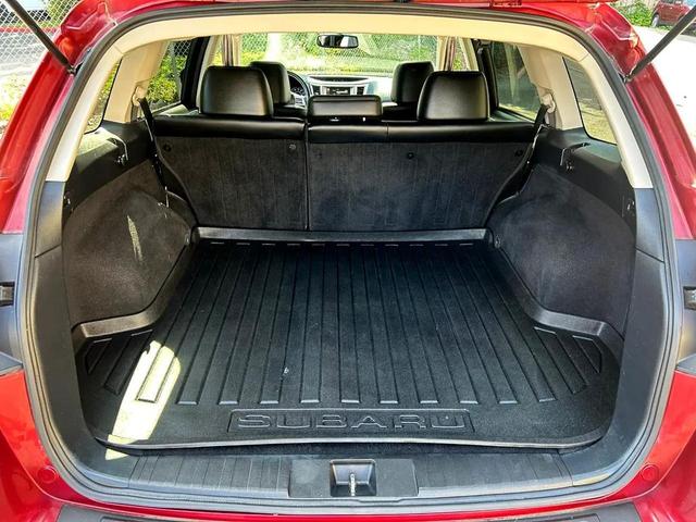Photo of 2014 Venetian Red Pearl Subaru Outback