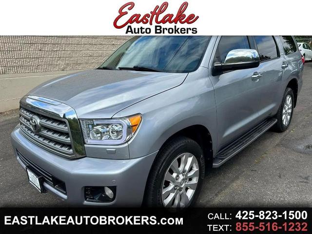Photo of 2015 Silver Sky Metallic Toyota Sequoia