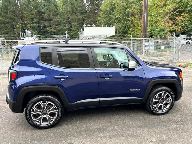 Photo of 2016 Jetset Blue Jeep Renegade