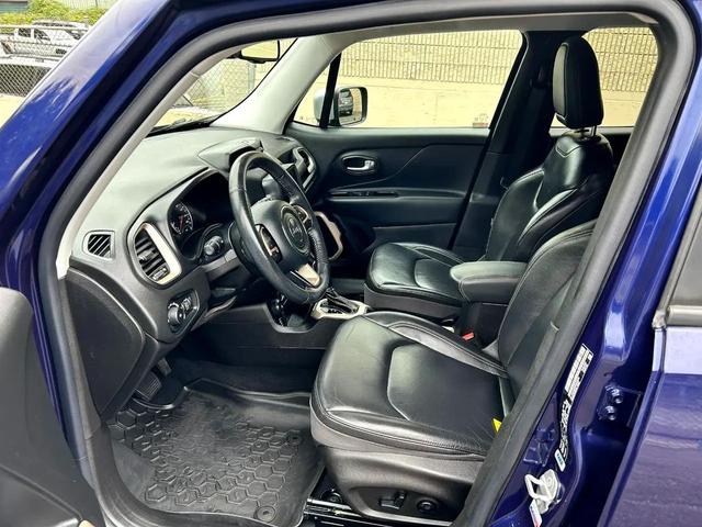 Photo of 2016 Jetset Blue Jeep Renegade