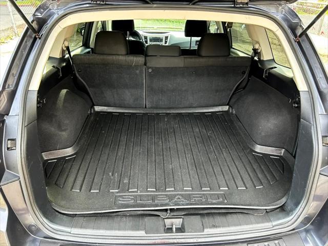 Photo of 2013 Graphite Gray Metallic Subaru Outback