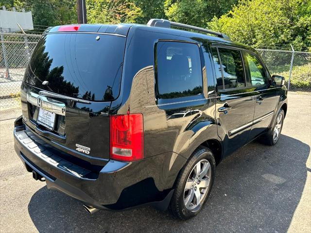 Photo of 2013 Crystal Black Pearl Honda Pilot