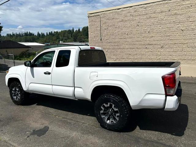 Photo of 2019 Super White Toyota Tacoma