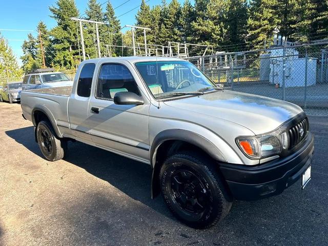 Photo of 2003 Lunar Mist Metallic Toyota Tacoma