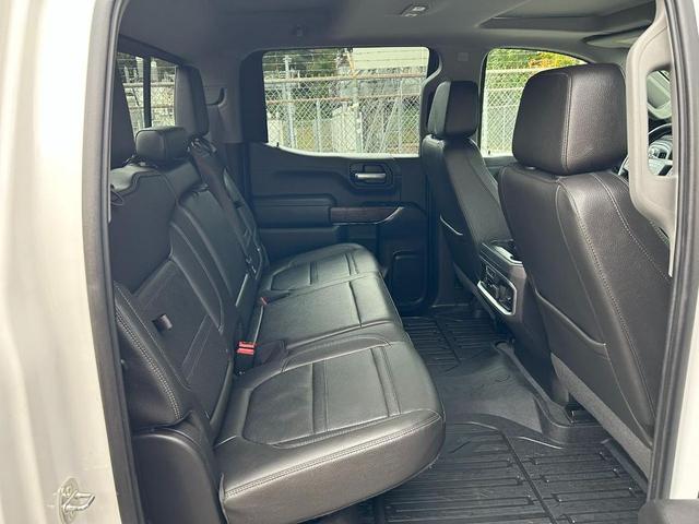Photo of 2019 White Frost Tricoat GMC Sierra 1500