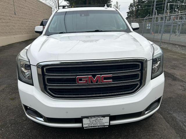 Photo of 2015 White GMC Yukon