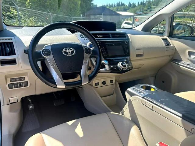 Photo of 2015 Sea Glass Pearl Toyota Prius v