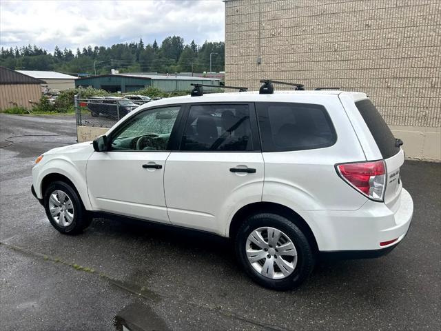 Photo of 2012 Satin White Pearl Subaru Forester