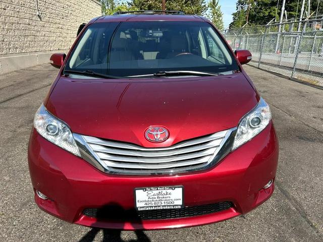 Photo of 2013 Salsa Red Pearl Toyota Sienna