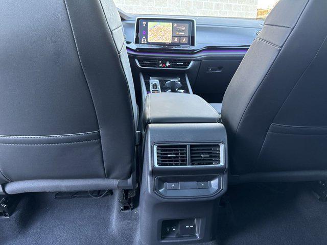 Photo of 2025 Opal White Pearl Volkswagen Atlas Cross Sport
