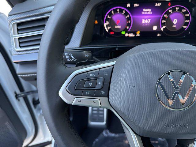 Photo of 2025 Opal White Pearl Volkswagen Atlas Cross Sport