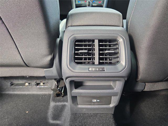 Photo of 2025 Deep Black Pearl Volkswagen Taos