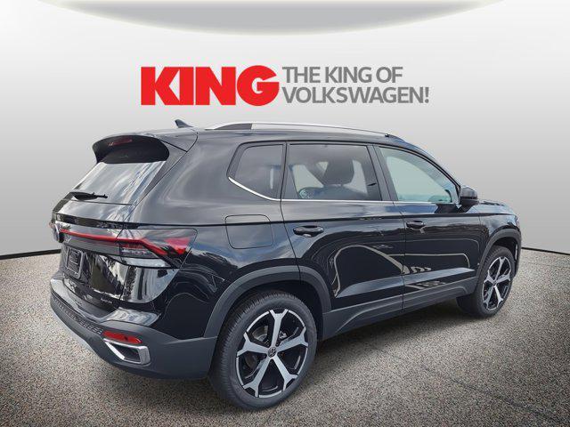 Photo of 2025 Deep Black Pearl Volkswagen Taos